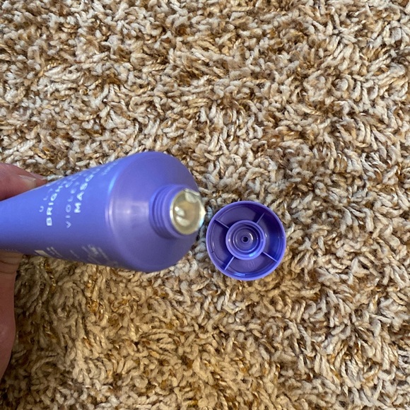 GENERATION CLAY Ultra Violet Brightening Purple Clay Mask - Picture 4 of 5